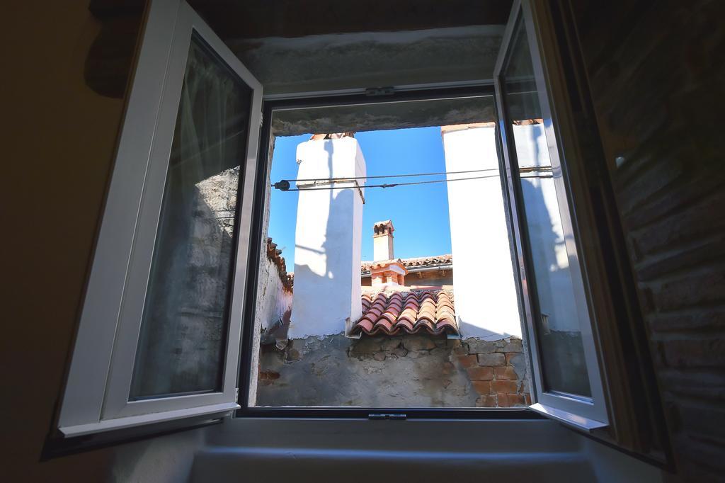 Antique Apartment Arsenale Rovinj Eksteriør bilde